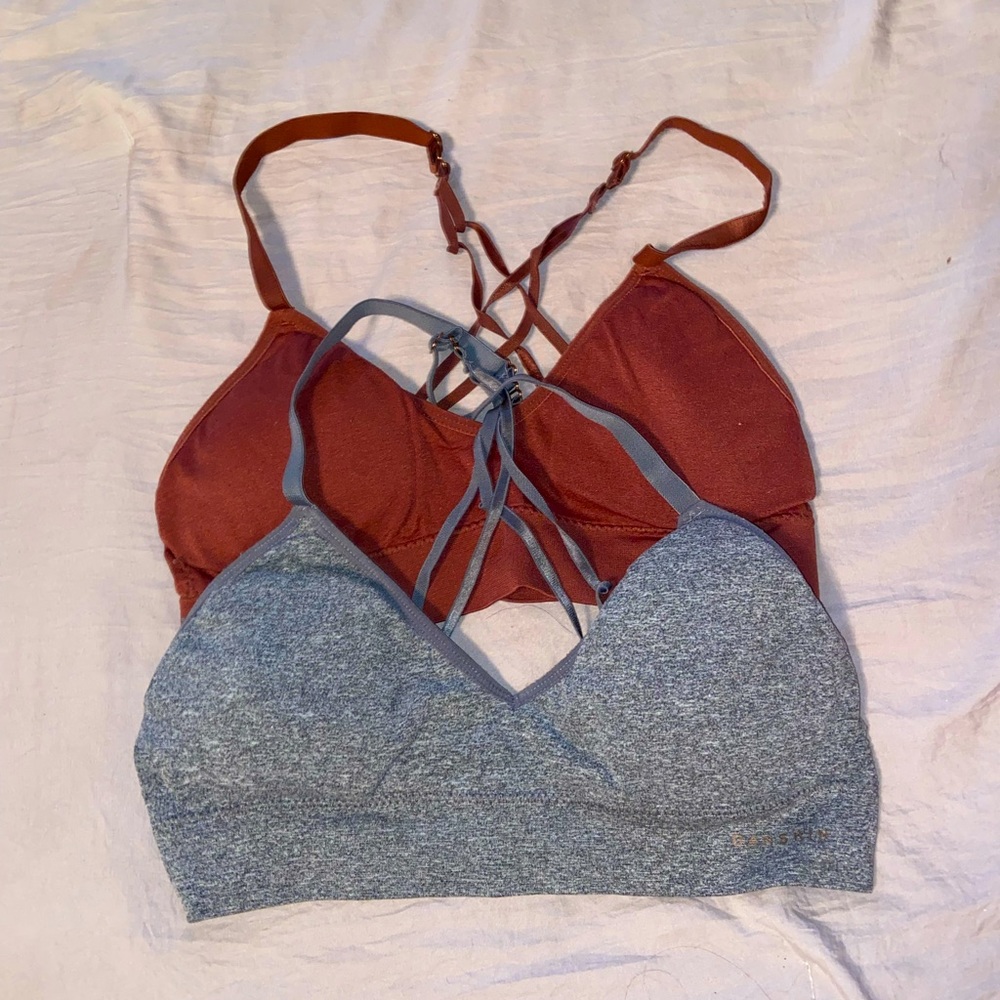 Set of Size Medium Danskin Bras